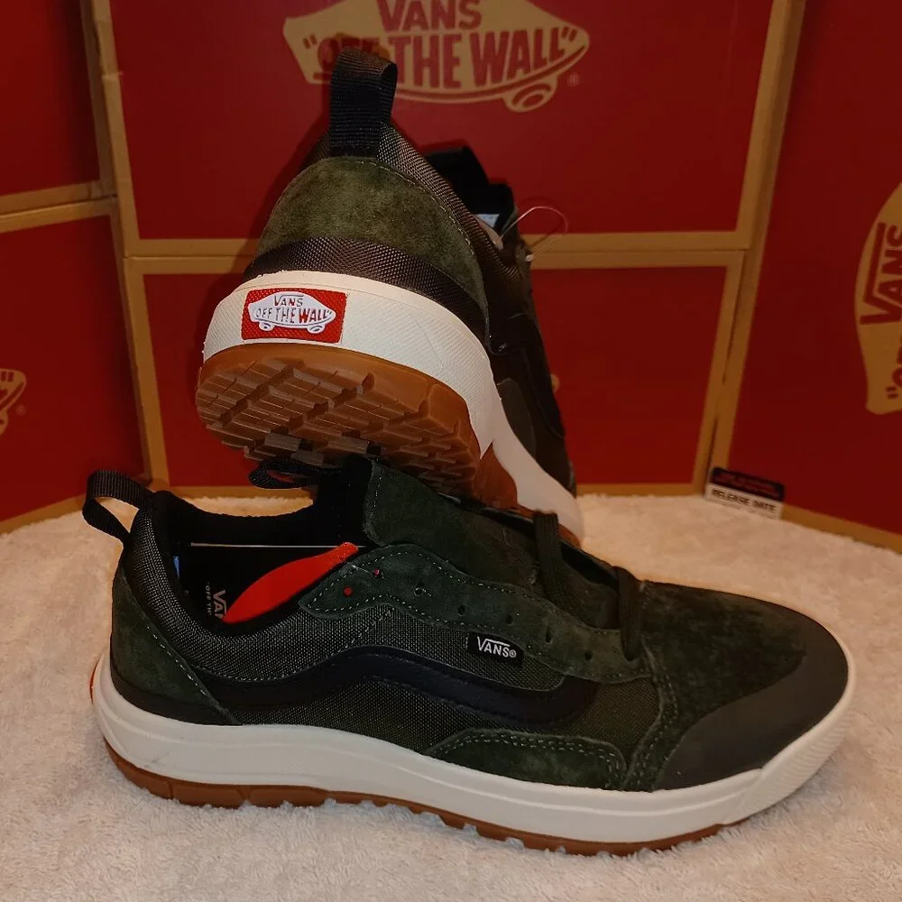Vans Men's 7/Women's 8.5 UltraRange Exo MTE Low Grapeleaf VN0A5KS56NL